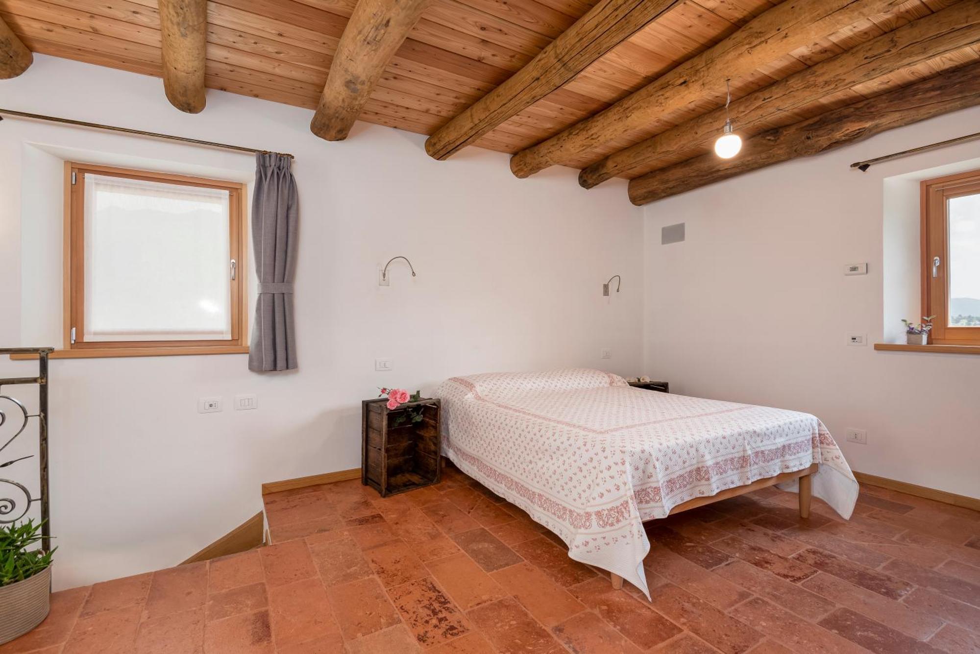 La Torre Del Manghen: Agri-Alloggio Indipendente Rota d'Imagna Exterior foto