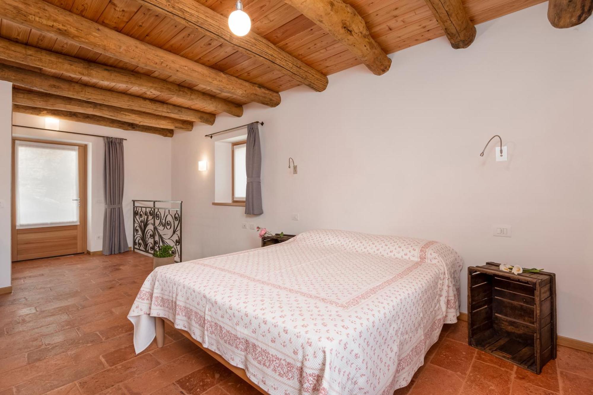 La Torre Del Manghen: Agri-Alloggio Indipendente Rota d'Imagna Exterior foto